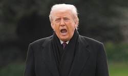 US-Präsident Donald Trump hat bei einem Werksbesuch in einer Fabrik des US-Autobauers Ford in ...