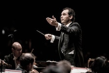 Tugan Sokhiev (48) ist seit 2009 eng mit den Wiener Symphonikern verbunden.
