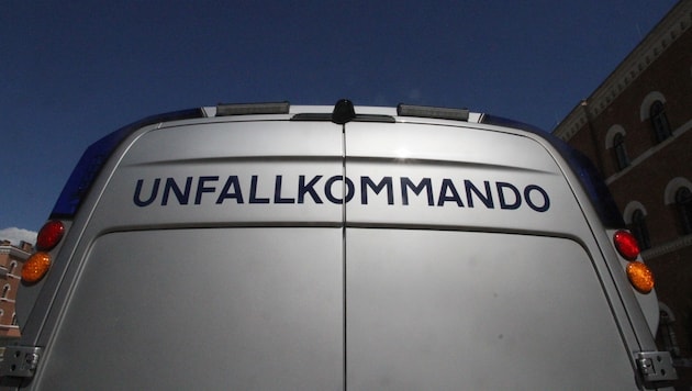 Das Unfallkommando der Polizei ist täglich unterwegs, die Zahl der Todesopfer in Oberösterreich ...