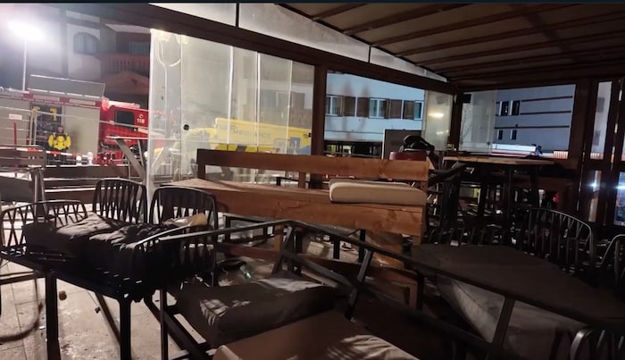 Pictures from inside the bar.