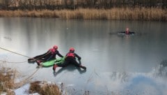 Salzburger Wasserretter warnen vorm Betreten von Gewässern.