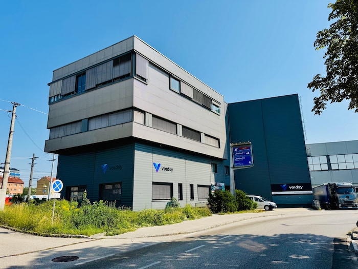 Die Voidsy GmbH mit Sitz in Wels wurde 2022 gegründet und hat neun Mitarbeiter. Der Jahresumsatz ...