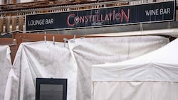 Der Besitzer der Bar „Le Constellation“ ist bereits polizeibekannt, wie aus einer Quelle von „Le ...