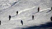 Ein Urlauber wurde im Zillertal beim Skifahren schwer verletzt.