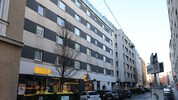 Die 24-Jährige betrat den Supermarkt trotz aufrechten Hausverbots und rastete völlig aus, als ...