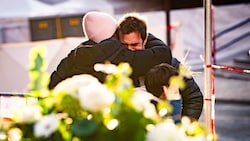 Die Trauer unter den Hinterbliebenen der Opfer von Crans-Montana ist groß.