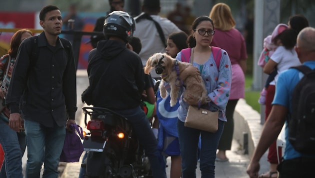 The situation in Venezuela is unclear following the US attacks - which is currently also ...