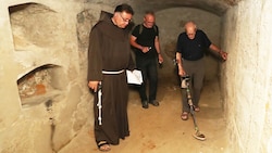 Demnächst wird im Boden der Krypta nach dem sagenhaften Geheimgang gesucht. 