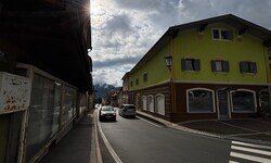 Die B100 sorgt weiterhin für Diskussionen mit dem Land.