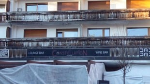 Nach dem verheerenden Brand in Crans-Montana werden Vorwürfe laut, dass es nur einen einzigen ...