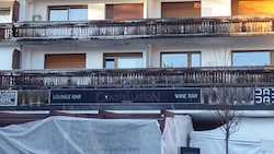 Nach dem verheerenden Brand in Crans-Montana werden Vorwürfe laut, dass es nur einen einzigen ...