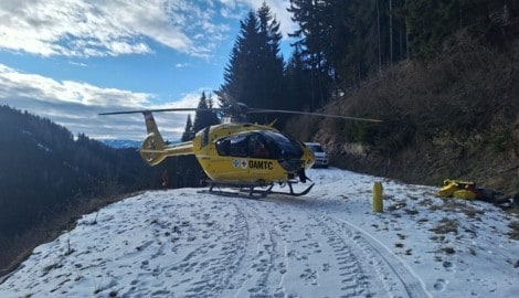 In der Steiermark ist am Freitag ein Mann gerettet worden, der sich bei der Waldarbeit verletzt ...
