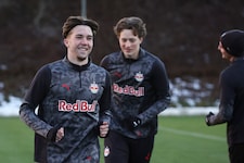 Gute Laune beim Trainingsstart bei Jannik Schuster.