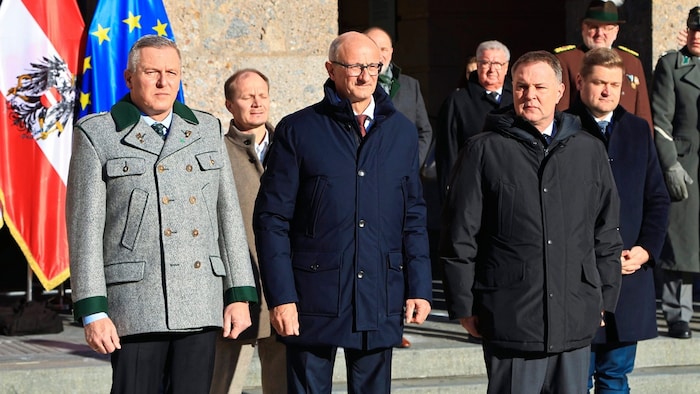 Vizekanzler Andreas Babler (re.) war bei der Übergabe des Vorsitzes der ...