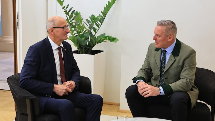 Im Anschluss an das Pressegespräch folgte ein Arbeitsgespräch.