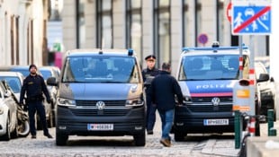 Bei der anschließenden Untersuchung wurde festgestellt, dass sich in dem Granatenkörper kein ...