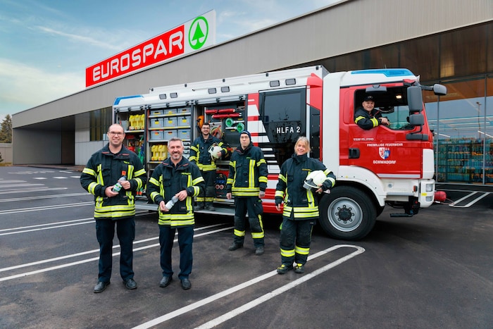 2026 kommt das Geld aus den Pfandautomaten bei Spar den österreichischen Freiwilligen ...