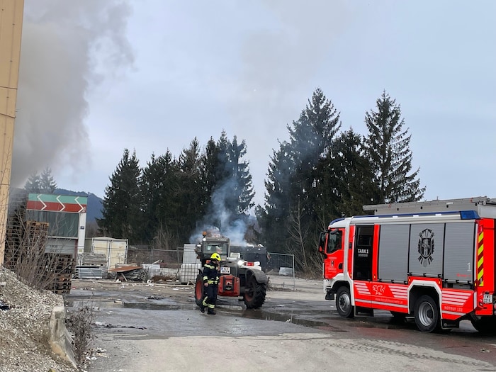 Auch aufmerksame „Krone“-Leser riefen in der Redaktion an, um den Brand zu melden.