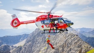 Die Flugrettungsprofis der ARA Flugrettung absolvierten im vergangenen Jahr 344 Windeneinsätze – ...