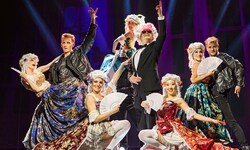Das Musical „Falco meets Amadeus“ gastiert am Mittwoch in der Salzburgarena.