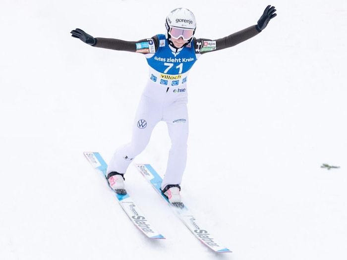 Nika Prevc war beim Weltcup in Villach nicht zu schlagen.