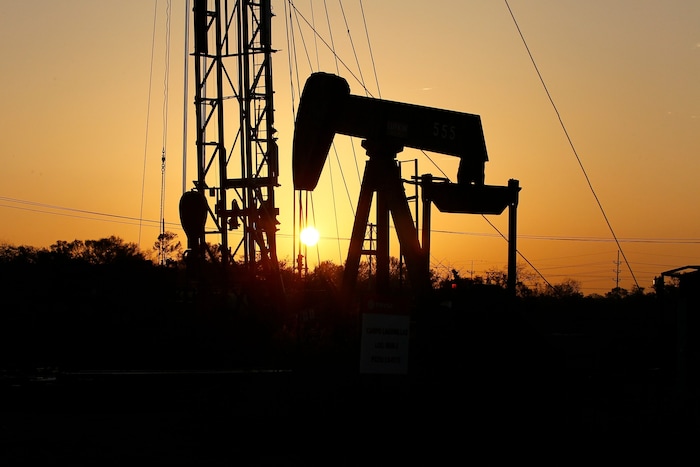 Die Ölreserven sind riesig, lange Zeit dominierten US-Konzerne.