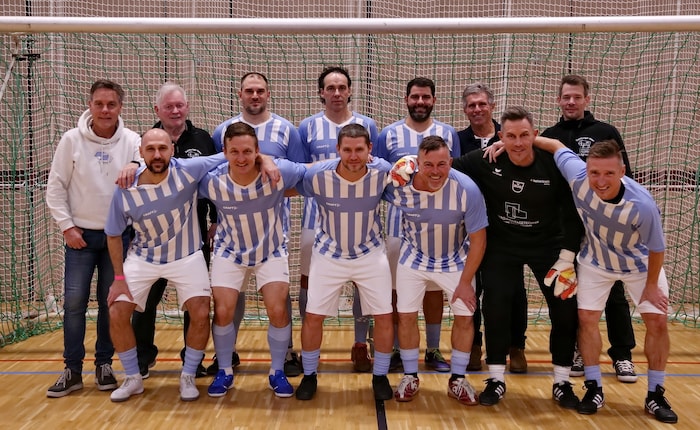 Das Team West gewann den Titel.