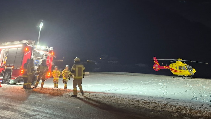 Auch ein Notarzthubschrauber und die Feuerwehr waren vor Ort.