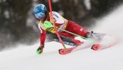 Marco Schwarz stellt seine Slalom-Skier in den Keller.