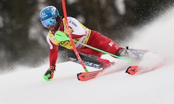 Marco Schwarz stellt seine Slalom-Skier in den Keller.