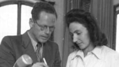 Ein Bild aus den 1950er Jahren: Im Dornbirner Rathaus nahmen die ORF-Sprecher Carl Emmerich ...