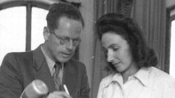 Ein Bild aus den 1950er Jahren: Im Dornbirner Rathaus nahmen die ORF-Sprecher Carl Emmerich ...