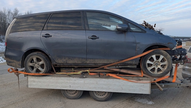 The vehicle involved in the accident was being transported on a trailer that was too small - the ...