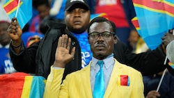 Der farbenfroh gekleidete Kongolese Michel Kuka Mboladinga wurde zu einem Symbol des Afrika ...