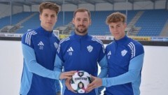 Hoffmann, Spendlhofer, Wilfinger – ein Trio bekam neue Arbeitspapiere.