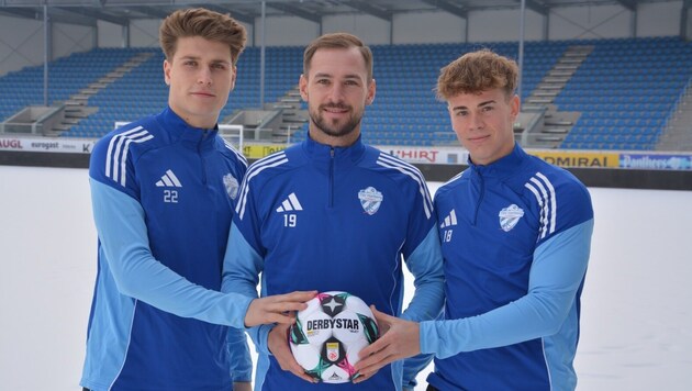 Hoffmann, Spendlhofer, Wilfinger – ein Trio bekam neue Arbeitspapiere.