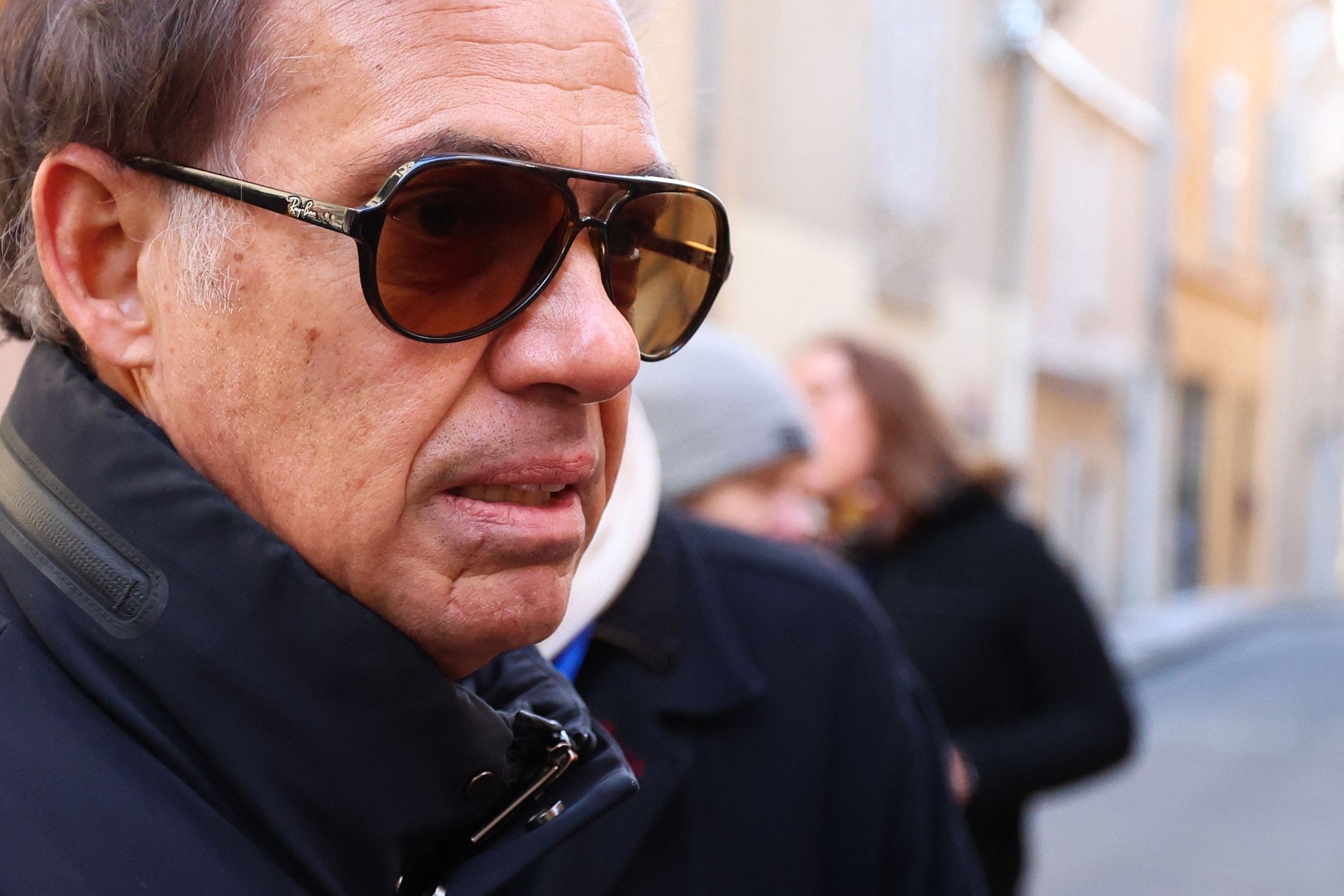 Ebenso wie Ex-Rennfahrer Paul Belmondo.