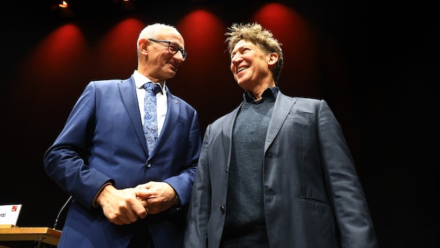 Tirols Landeshauptmann Anton Mattle mit Schauspieler Tobias Moretti