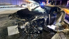 Das Fahrzeug geriet auf den linken Fahrstreifen und prallte gegen die Leitplanke.