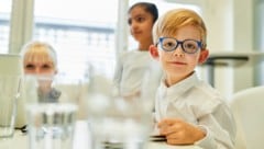 Es gibt immer mehr Eltern, die ihre Kinder zu Genies verklären – zumindest ist das der Eindruck, ...