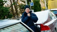 Die Kontrolleure der Grazer Parkraumüberwachung sind auch an kalten Tagen unterwegs.