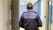 Justizwachbeamten gingen beim Vorfall im September in der Justizanstalt Puch dazwischen. 