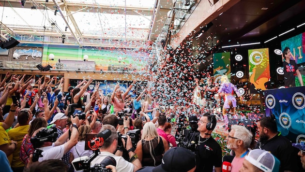 Trinken für den guten Zweck. Eine Kooperation zwischen dem Gut Aiderbichl und dem „Ballermann“ ...