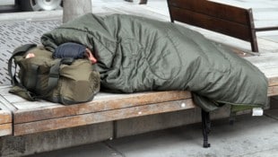 Die Emmausgemeinschaft in St. Pölten rät: „Personen freundlich ansprechen und fragen, ob Sie ...