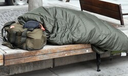 Die Emmausgemeinschaft in St. Pölten rät: „Personen freundlich ansprechen und fragen, ob Sie ...