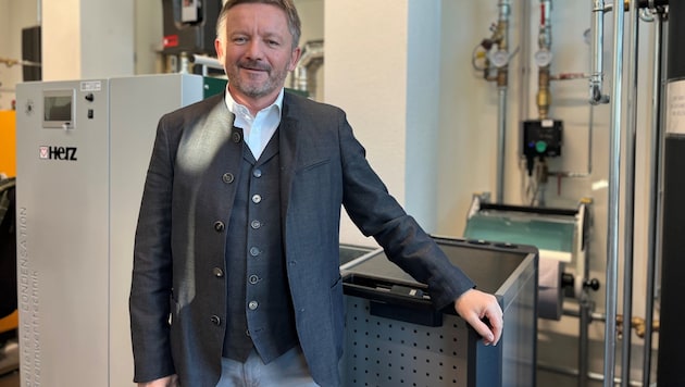 Der Tausch einer fossilen Heizung, etwa gegen eine Wärmepumpe, bringt nicht nur dem Klima etwas, ...