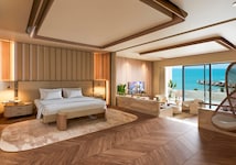 Die Zimmer sind modern und großzügig gestaltet.