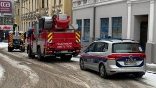 Die Rauchmelder schlugen sofort Alarm, als der Chemieschrank in der Schule in Flammen aufging