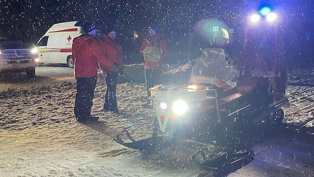 Feuerwehr, Bergrettung, Polizei und Rotes Kreuz waren bei der Suchaktion im Mühlviertel im ...