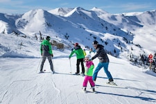 Skifahren könnte billiger werden, würde die Politik endlich reagieren